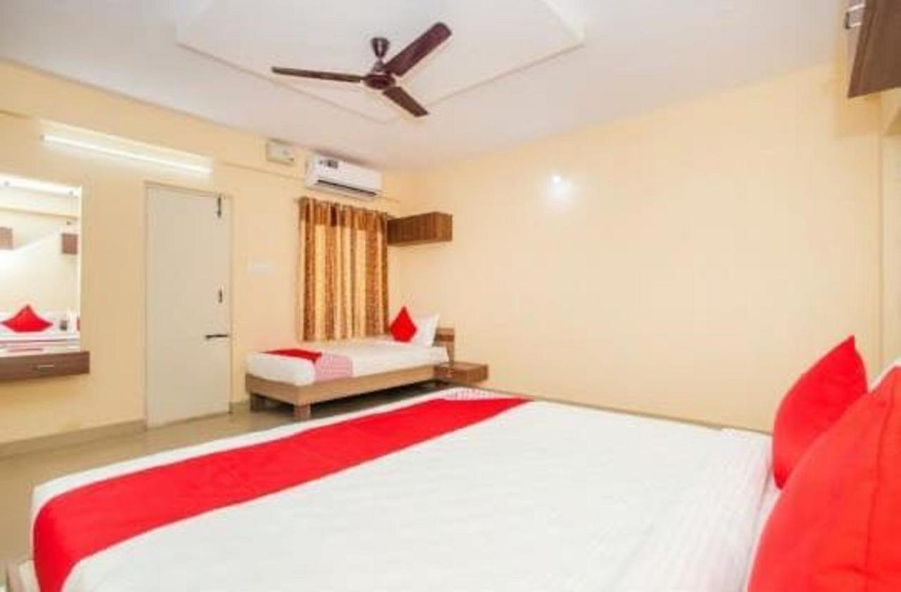Vivid Homes By Wb Inn Bangalore Extérieur photo