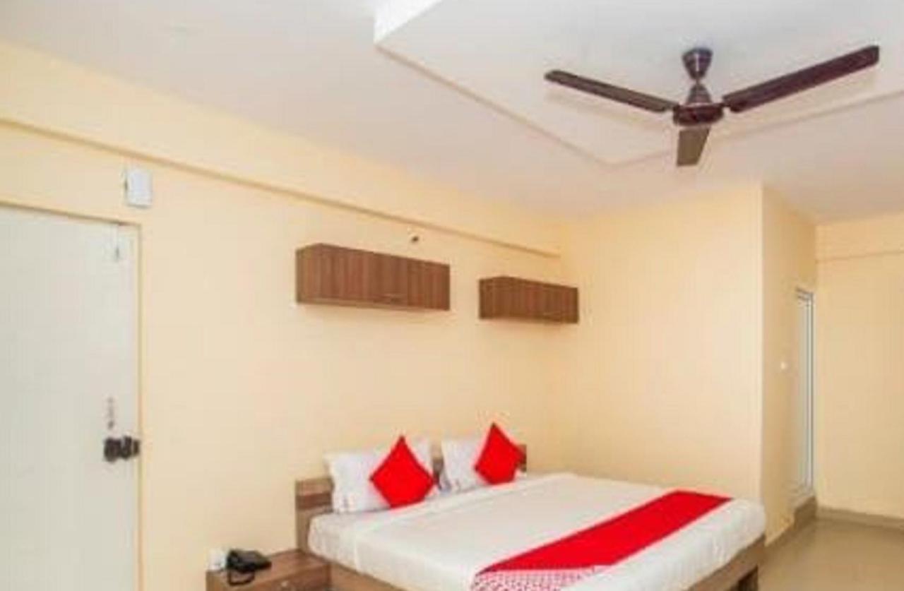 Vivid Homes By Wb Inn Bangalore Extérieur photo